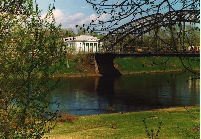 mostden.jpg (29596 bytes)